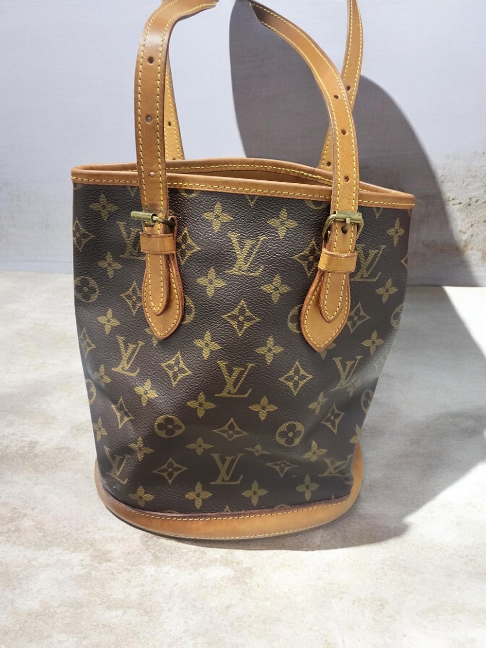 Authentic Louis Vuitton Monogram Bucket